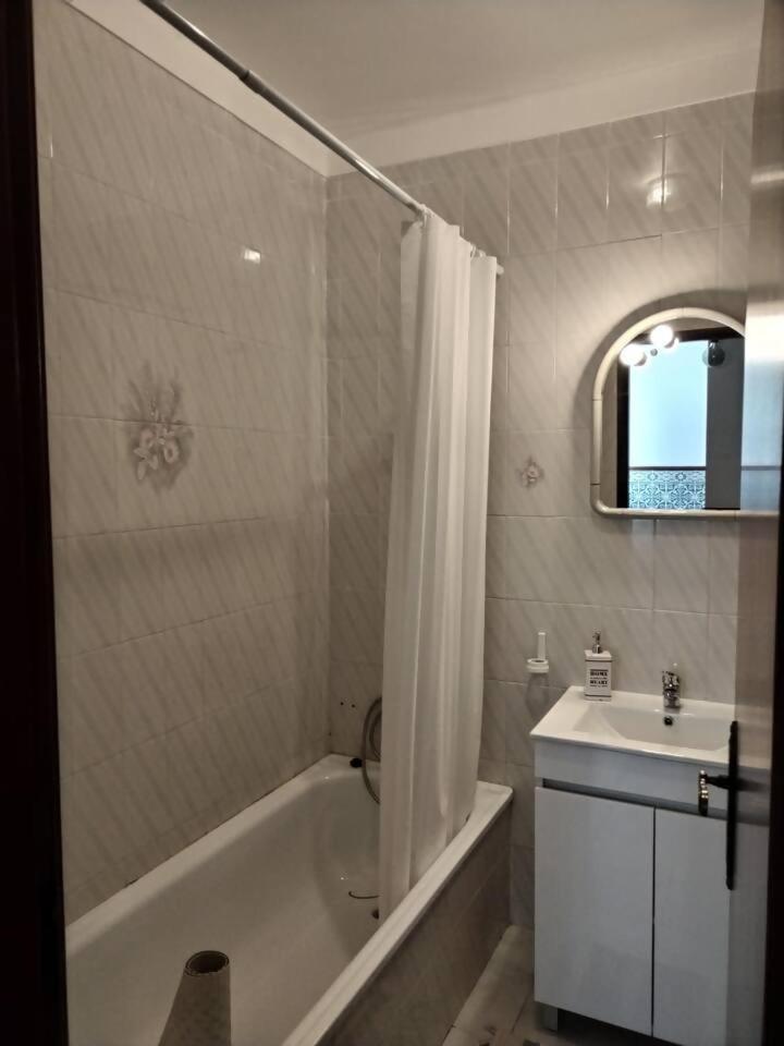 Ip5 Chivas Beach House Ferrel  Exterior photo